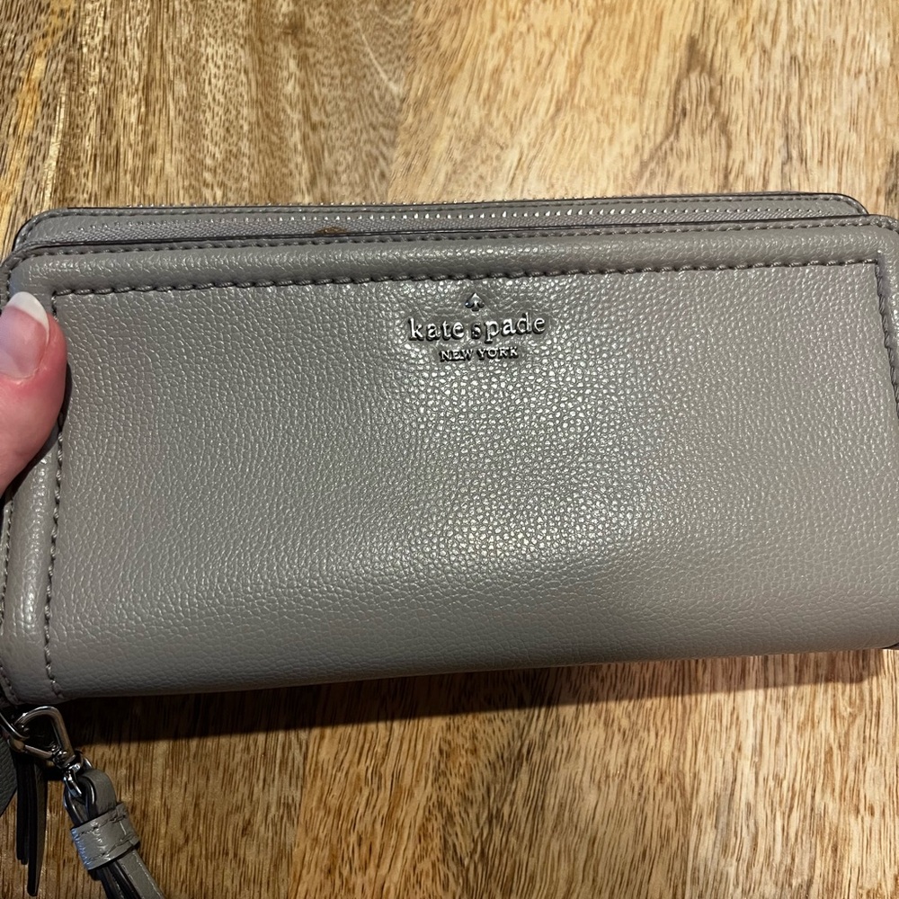 Kate Spade Gray Wallet
